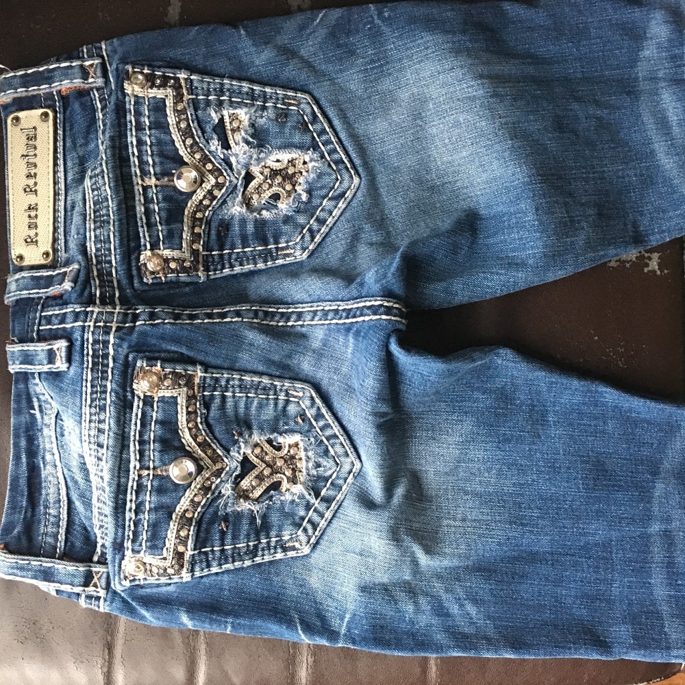 Rock Revival Jeans - Picture 2 of 4